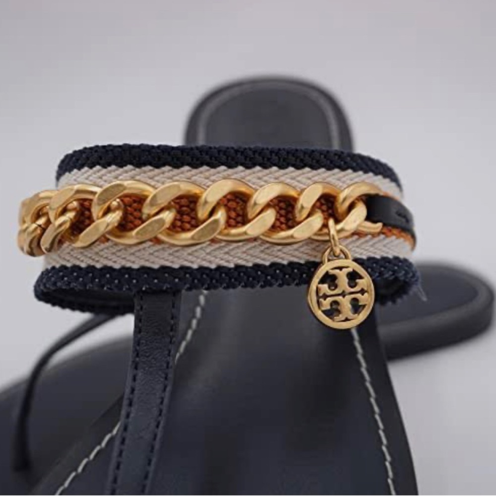 Tory Burch women’s flats! Worn one time.